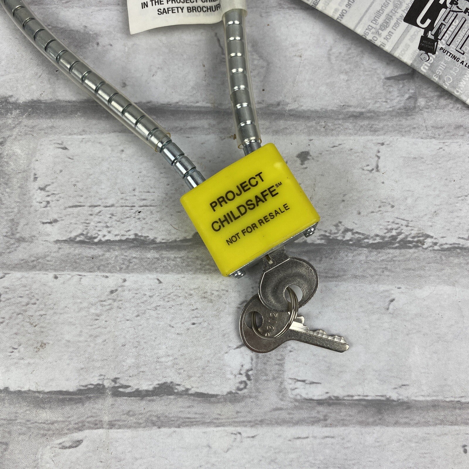 Project Childsafe Firearms Guns Weapons Cable Safety Lock Padlock New Open Pkg