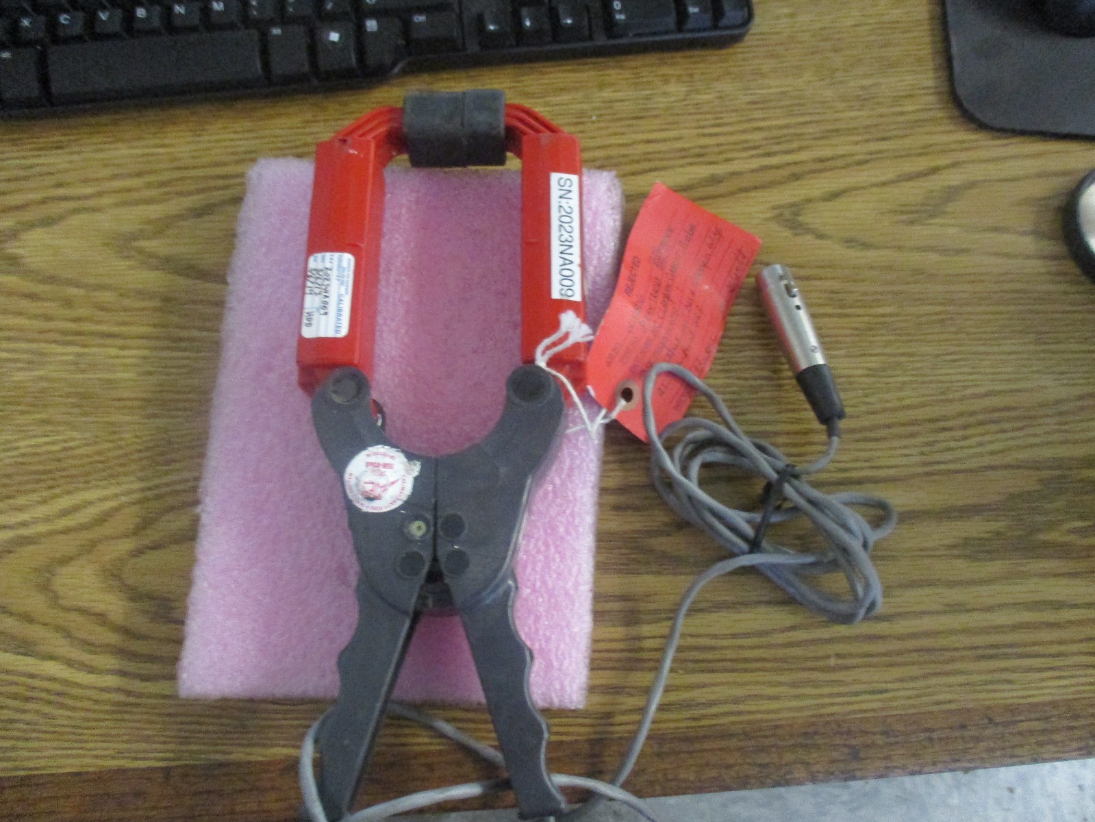 Dranetz Mdoel: TR2023 Current Transformer Clamp. For Part. Broken Wire