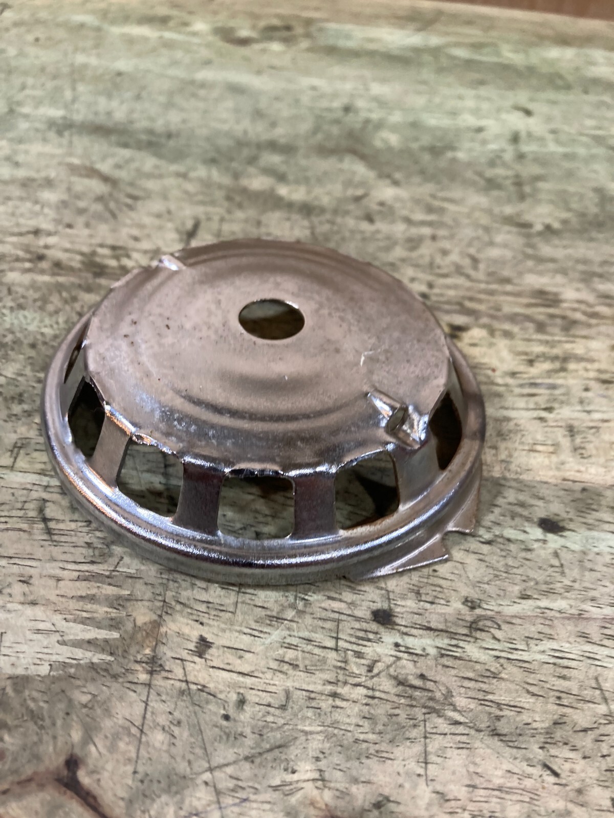 AFC Camp Master Lantern 1035 - Globe Rest - Rust inside