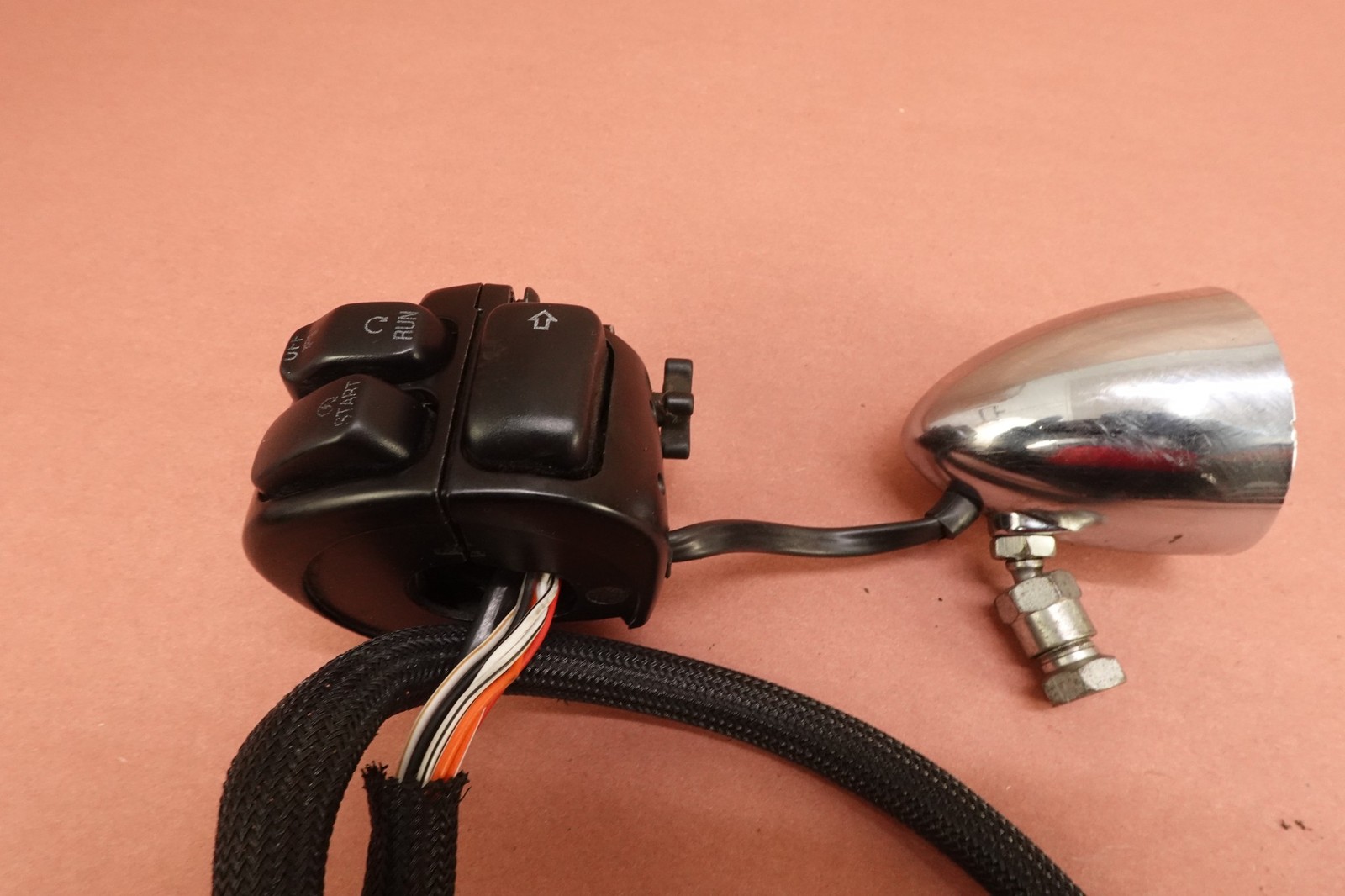 2005-2006 Harley Davidson FXDWGI Dyna Wide Glide Right Control Switch & Blinker