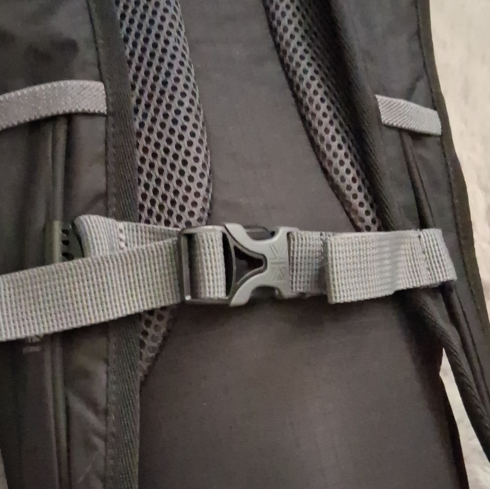 Karrimor Refuel 2+2 Black Hydration Backpack Reflective Adjustable Hiking