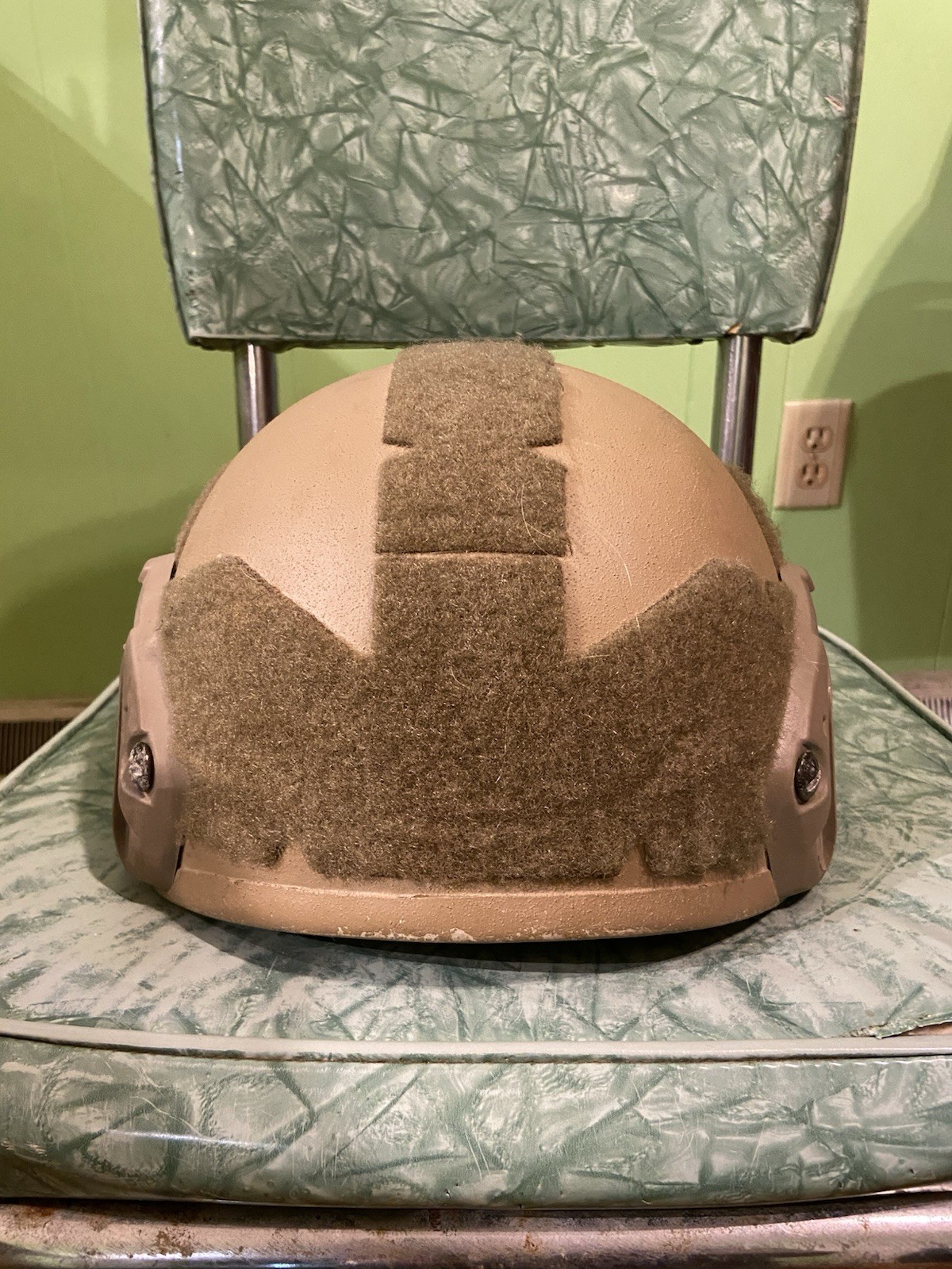Hard Headed Veterans ATE2 Ballistic Hi Cut Tan, Size Large With ARC Rails