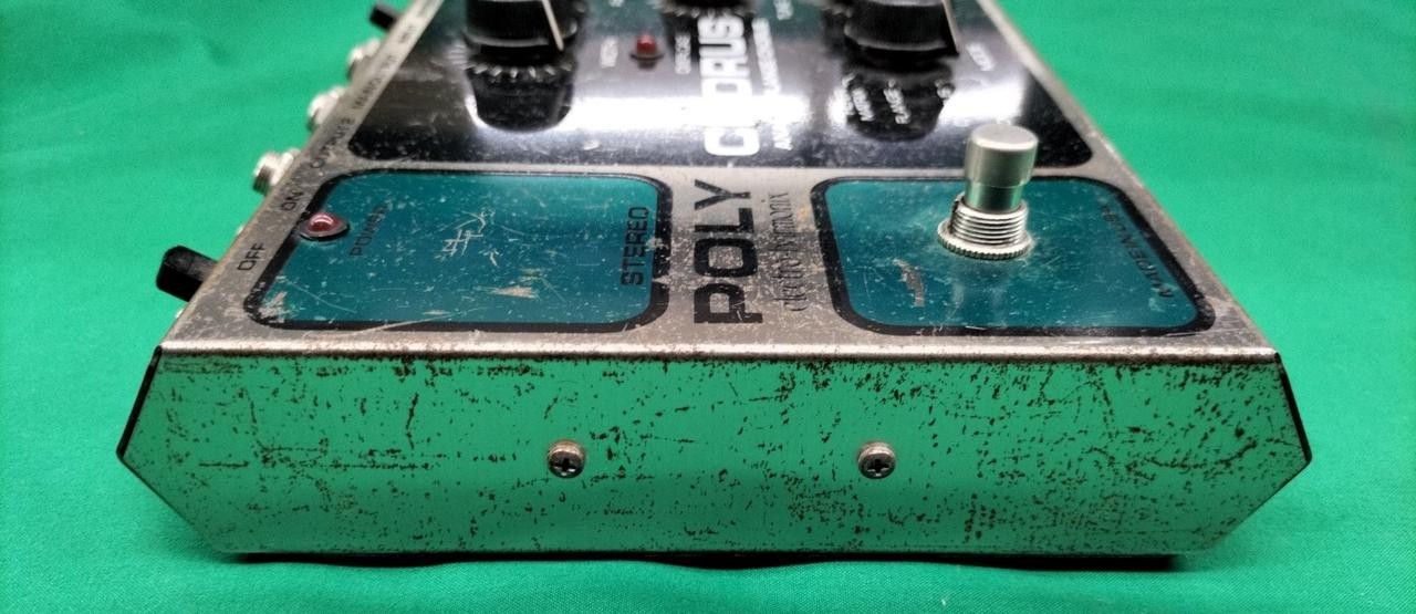 Electro-Harmonix Poly Chorus effects pedal new used guitar effects