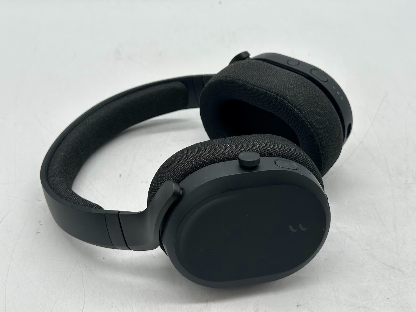 Fractal Design Scape Dark Wireless Gaming Headset - Black