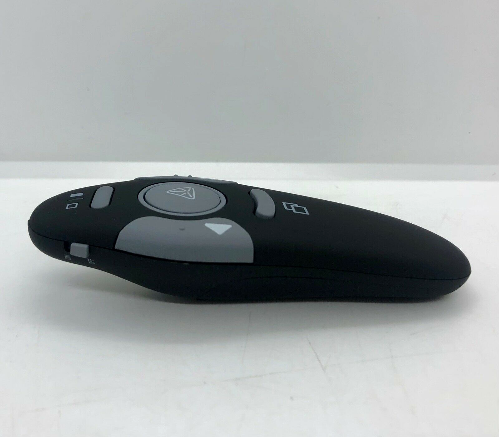 AlepTau Wireless Pointer Presentation Clicker H801 - FREE SHIPPING a