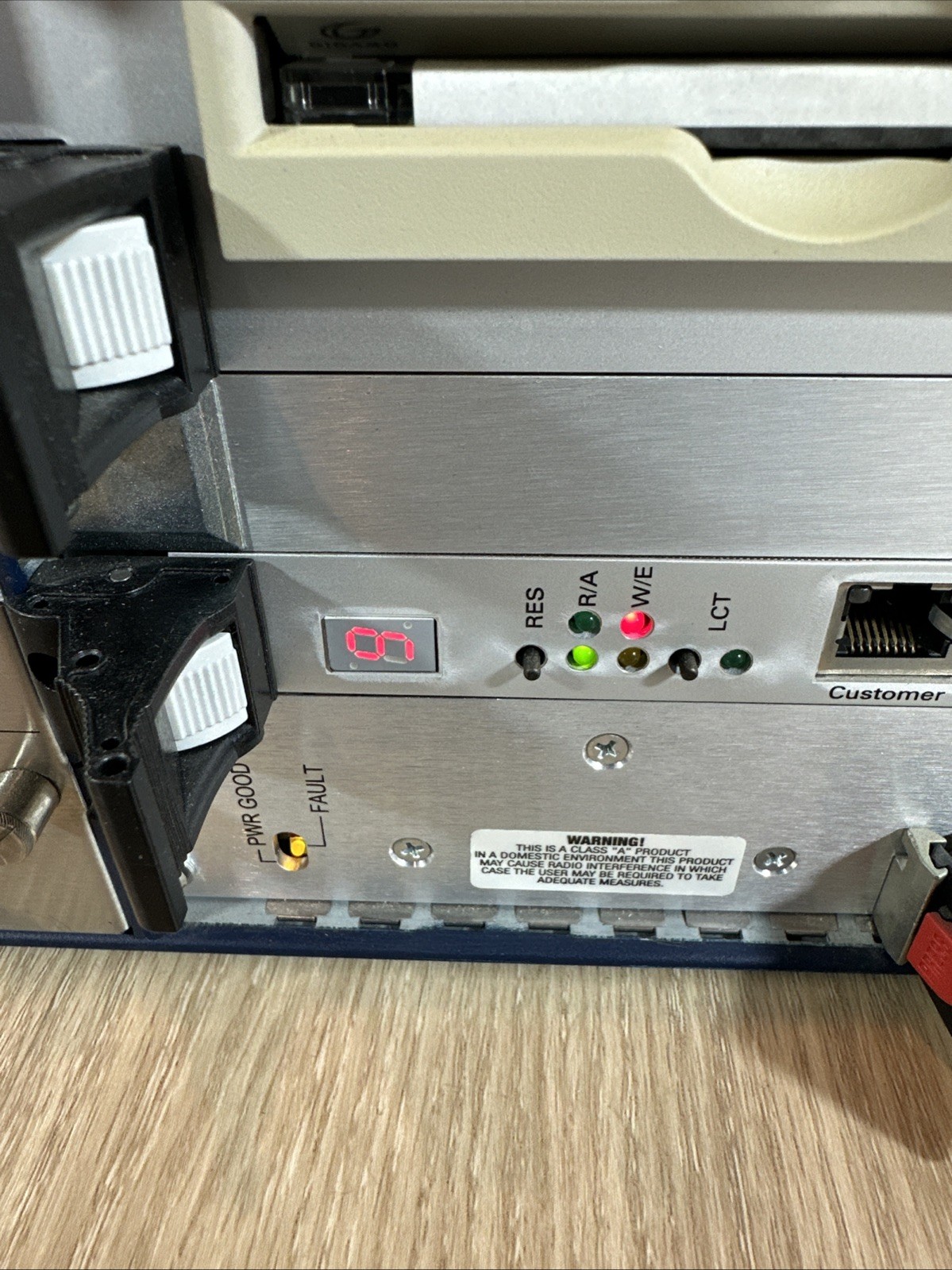 Siemens HIPATH 4000 Communication Server w/ HDTR2 & 080 Boards - Untested
