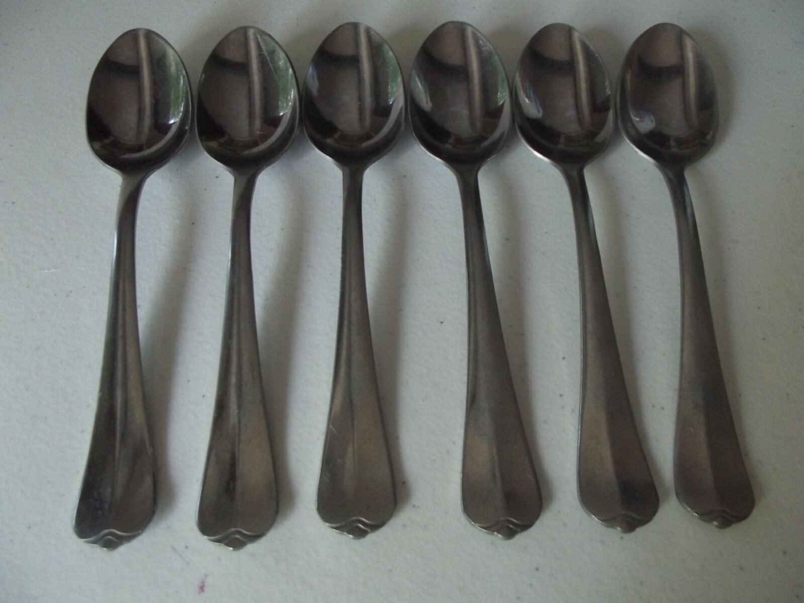 (6) Dinner Soup Spoons 7-1/8" Oneida China 6-05 glossy stainless steel TRINITY