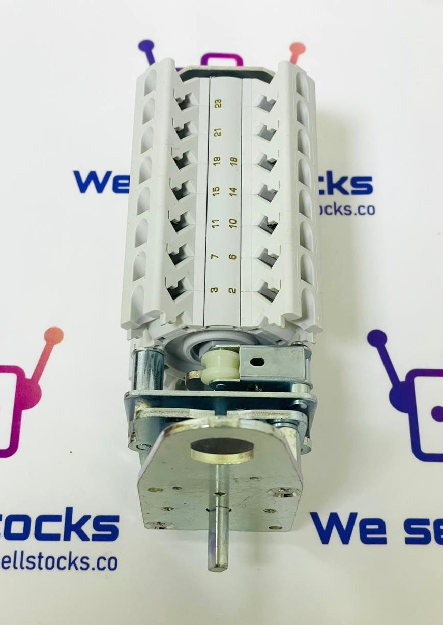 Comelectric R20 2/7 Key Lock Rotary Cam Switch