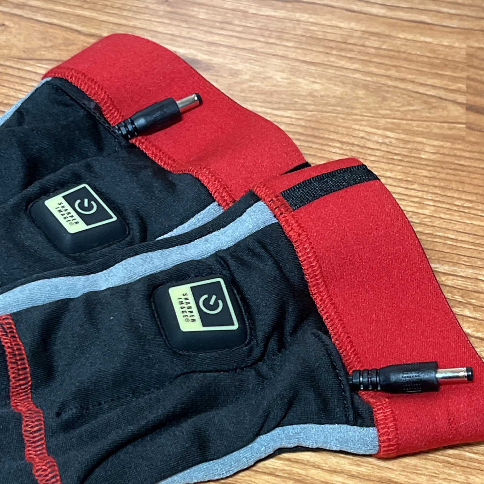 Sharper Image 206948 XS Men Wireless Rechargeable Warming Glove Liners