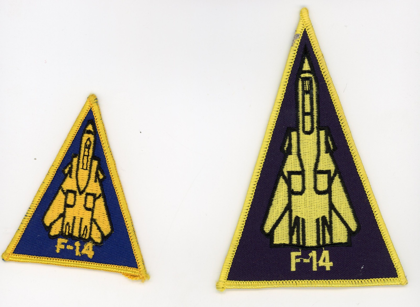 PATCH USN F-14 TOMCAT TRIANGLE COUPLE   IRON ON PARCHE