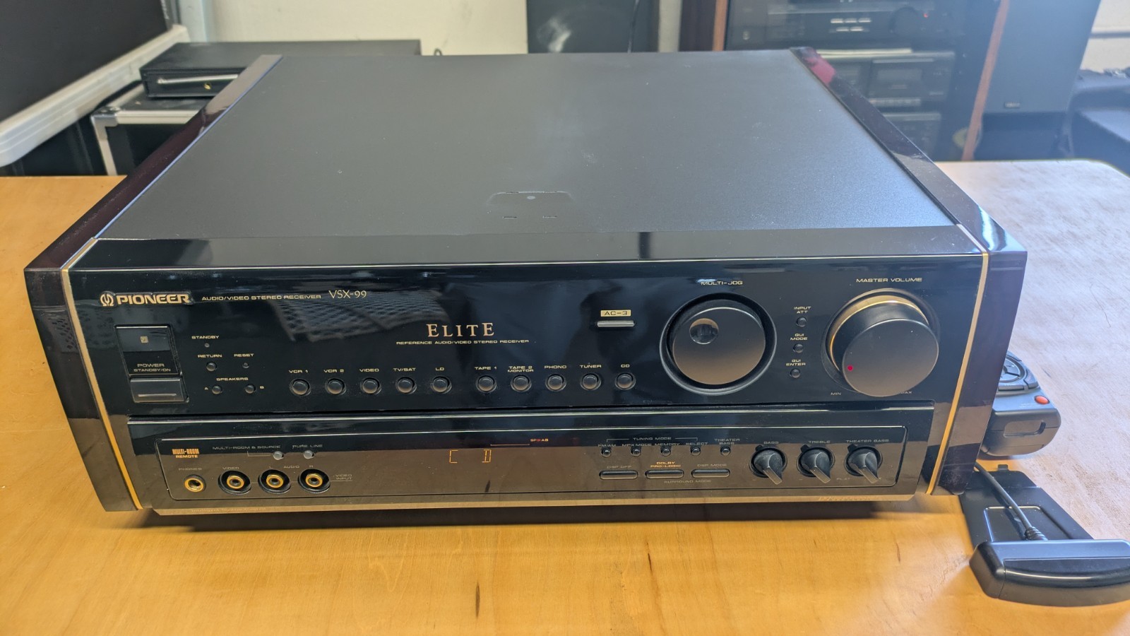 Pioneer Elite VSX-99 AV Receiver - MINT - Original Box, Remote & Manual Bundle