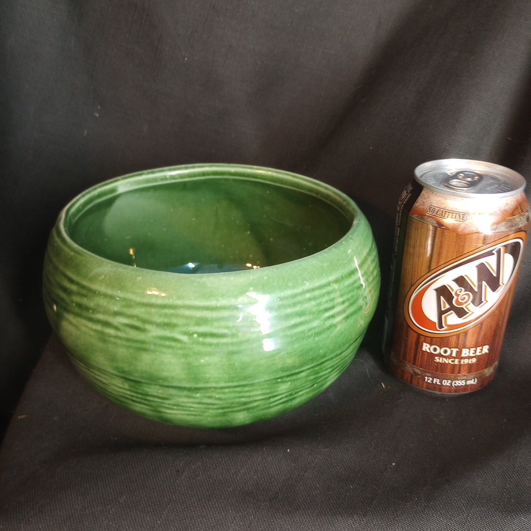 MCM Round Green Glazed Ceramic Planter Unsigned 7" X 4.25"