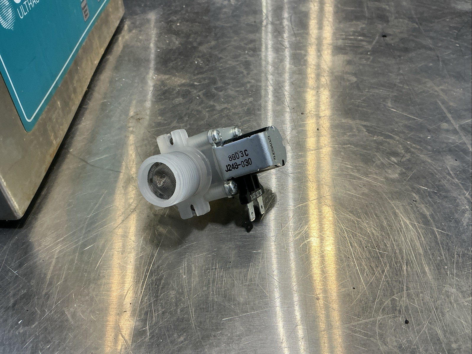 Hoshizaki 120V Water Solenoid Valve (3U0111-03)