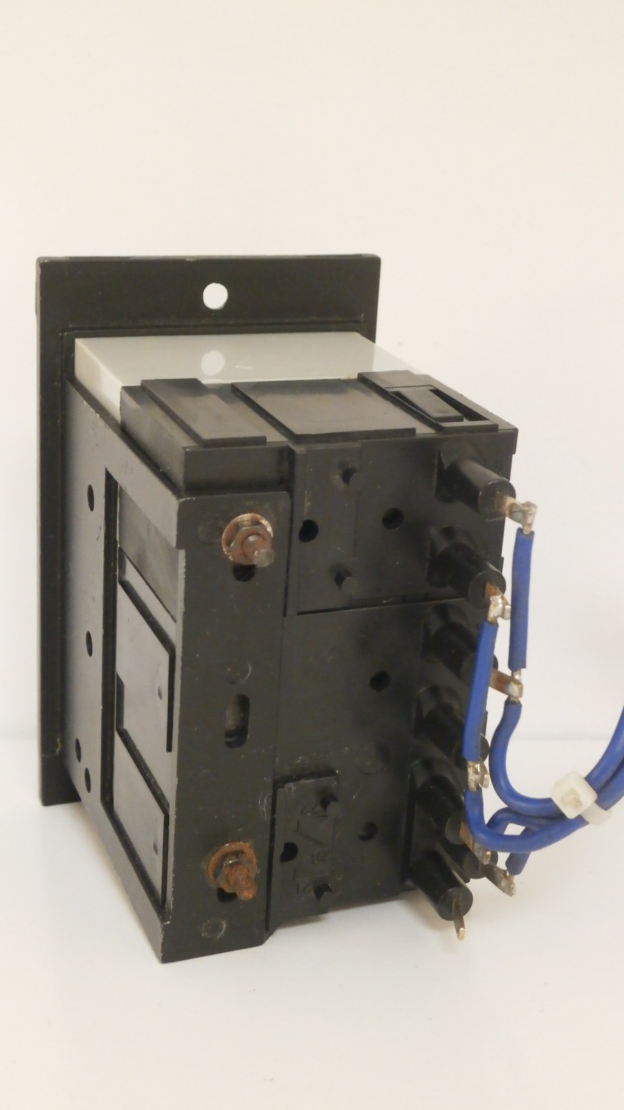 IVO 6 DIGIT DOUBLE STACKED COUNTER 24VDC