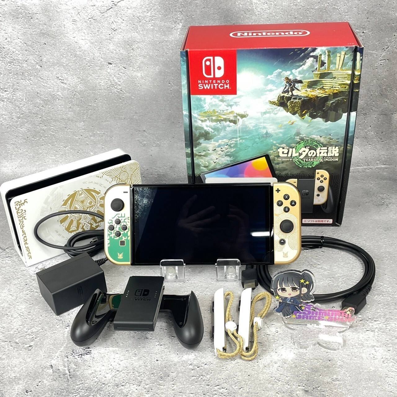 Nintendo Switch OLED Console The Legend of Zelda Tears of the Kingdom Excellent