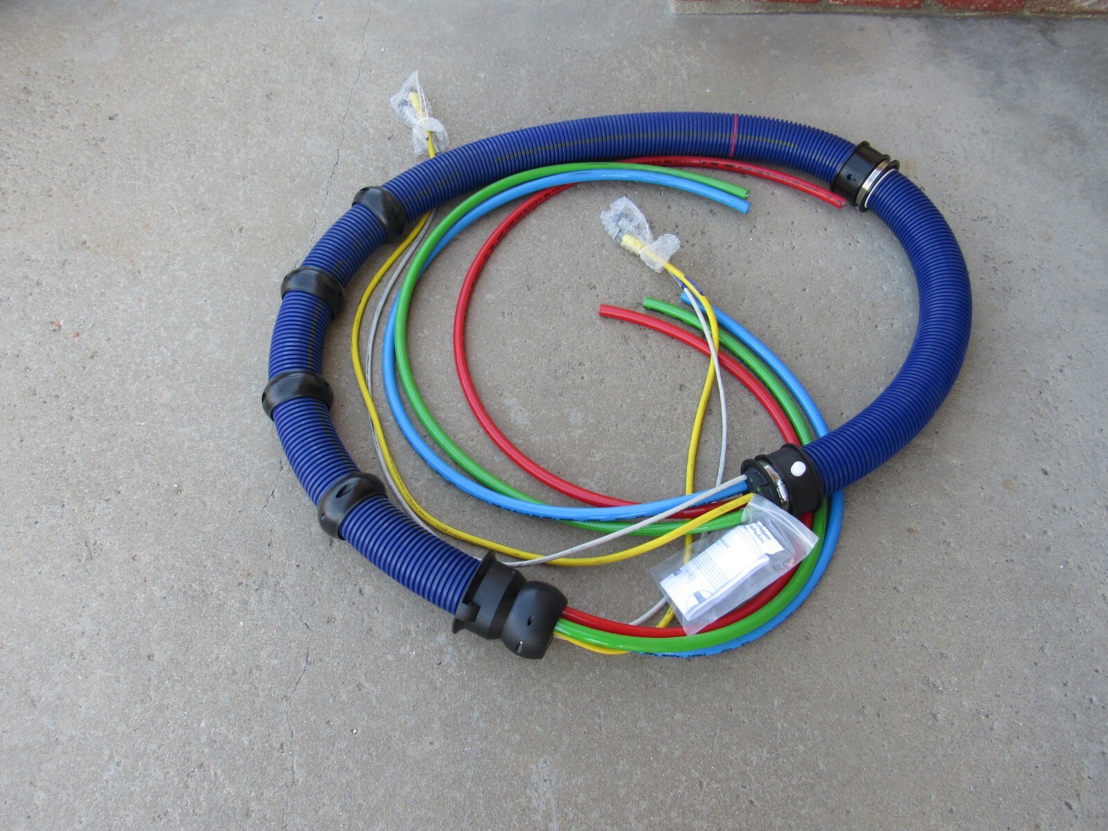 LEONI 2.818.052.2001 LSH3 UMBILICAL SUPPORT SYSTEM DNDF11A-M050 114030K12-M050