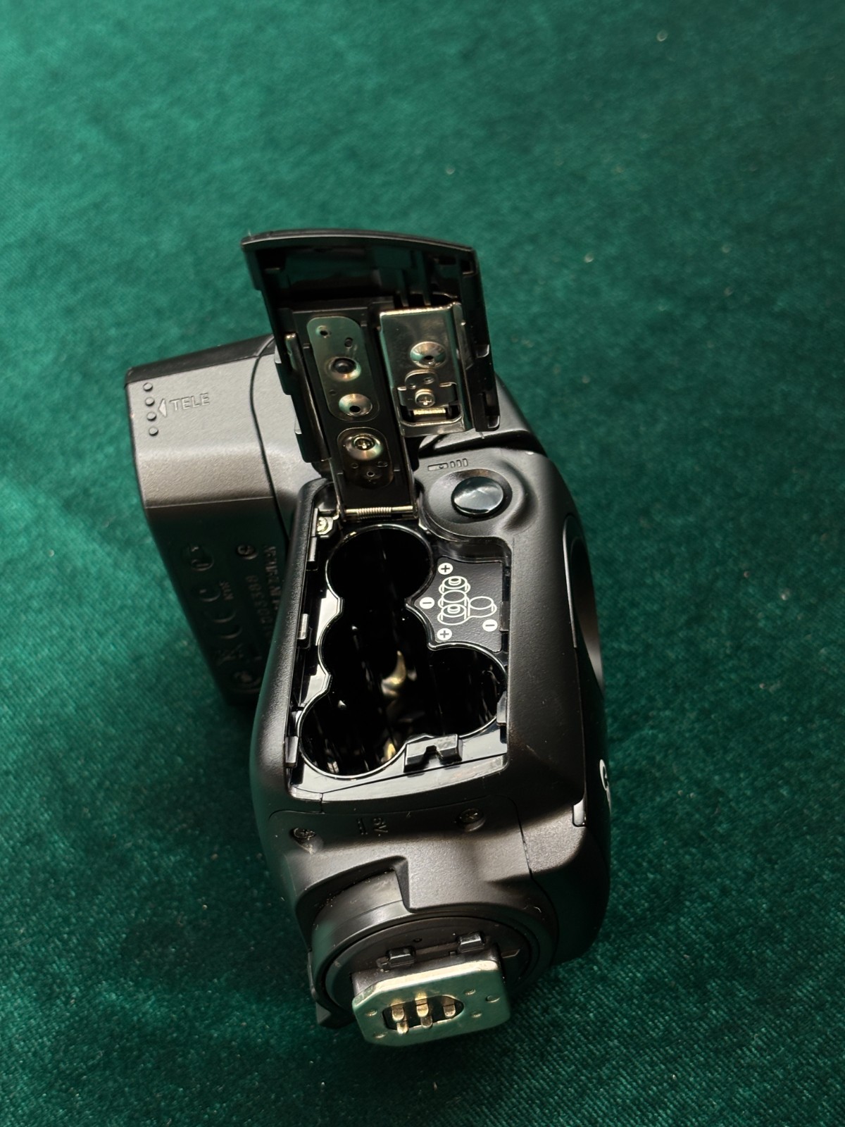 Canon Speedlite 320EX/Flash/Works