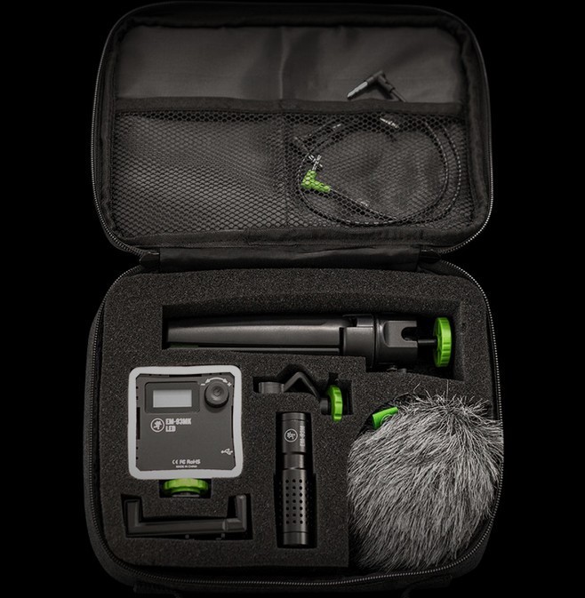Mackie Complete Vlogger Kit with Dagger Microphone Mobile Influencer Creator Kit