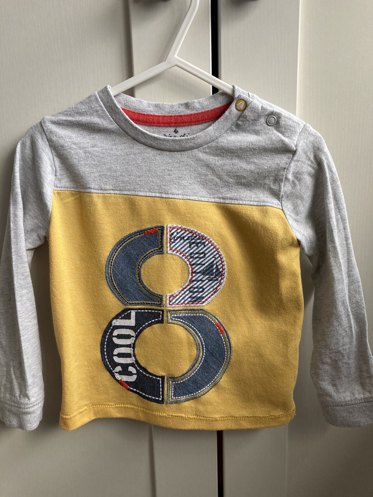 F&F Tesco Boys Grey Number 8 Long Sleeved Top Aged 18-24 Months