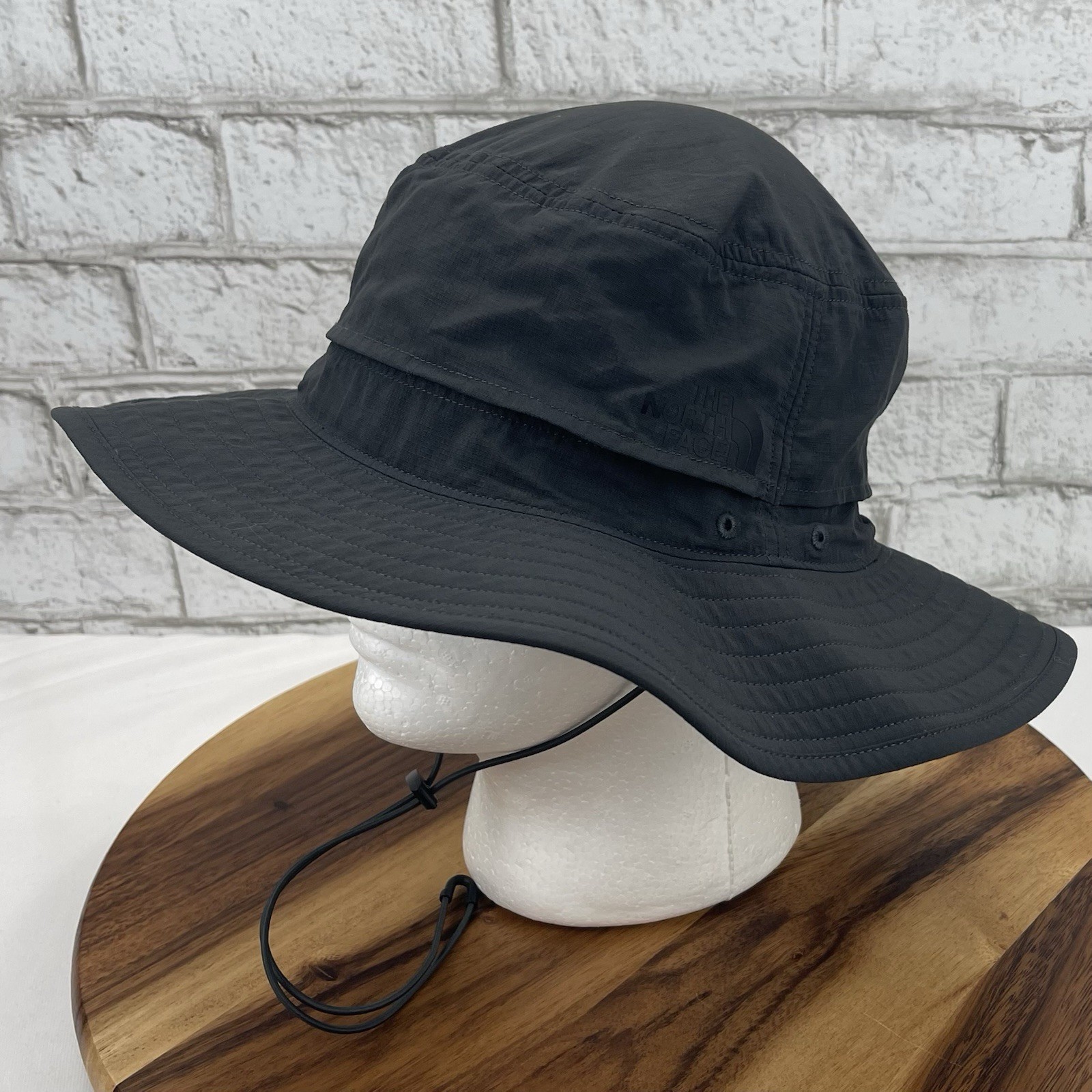 The North Face Unisex Gray Outdoor Hiking Stretch L/XL Vented Bucket Sun Hat