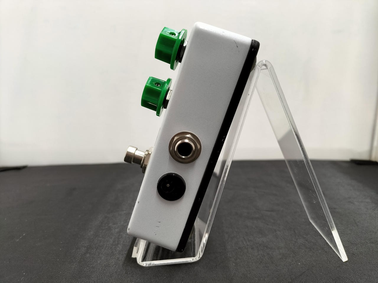 OVALTONE Model: LIME COMP