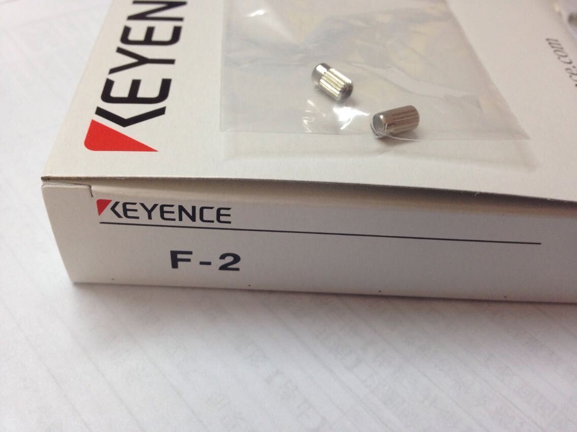 2pcs/Lot KEYENCE F-2 Focusing Lens F2 New In Box One Year Warranty #