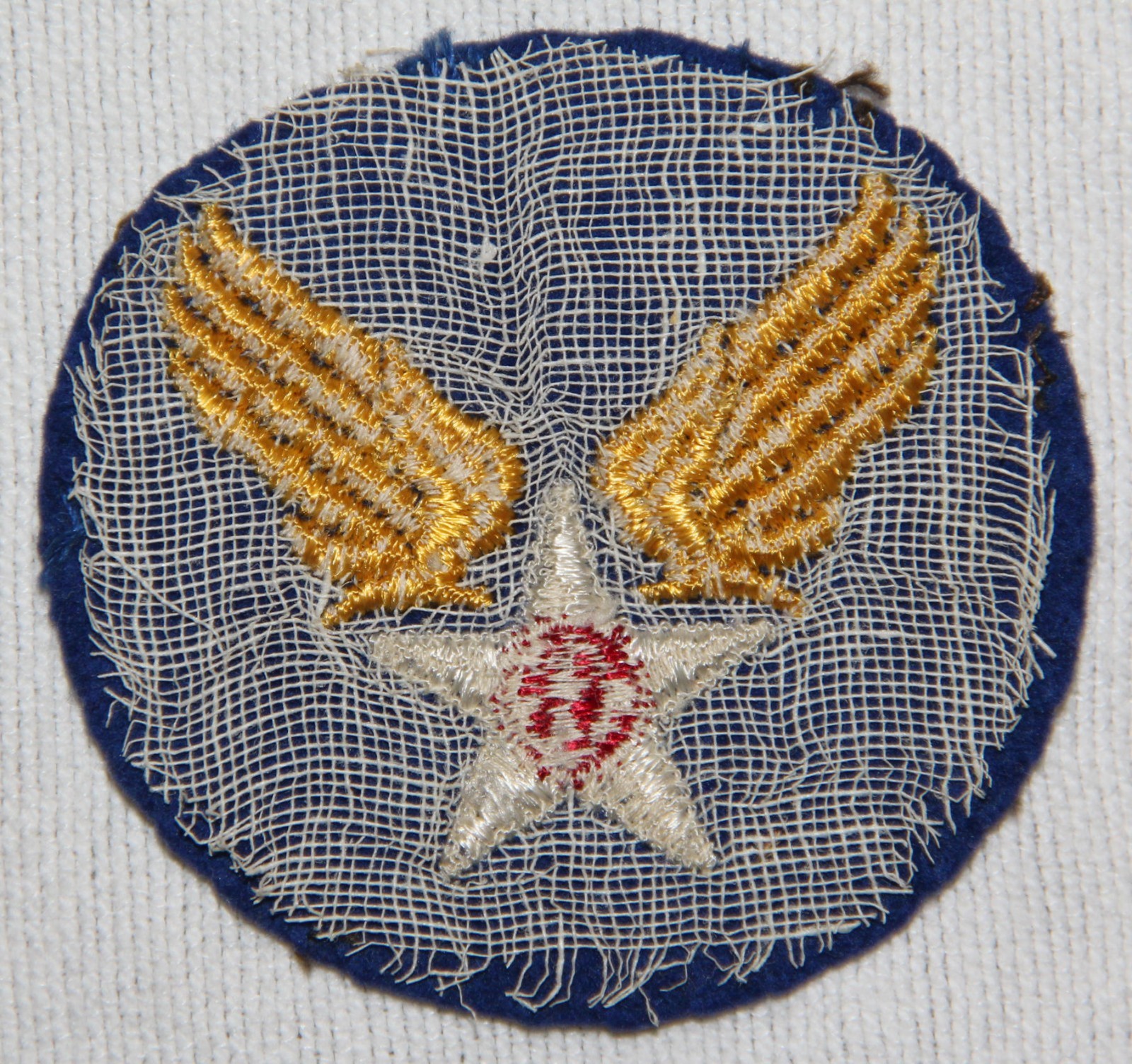 ORIGINAL WWII AAF WOOL FELT HEADQUARTERS PATCH, YELLOW WING VARIATION