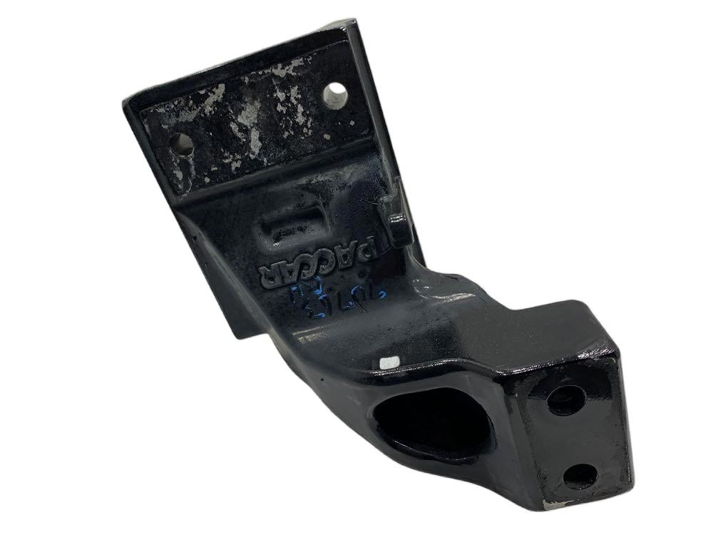 2018 Cab Mount A856136R for Kenworth T680 (630-10622)