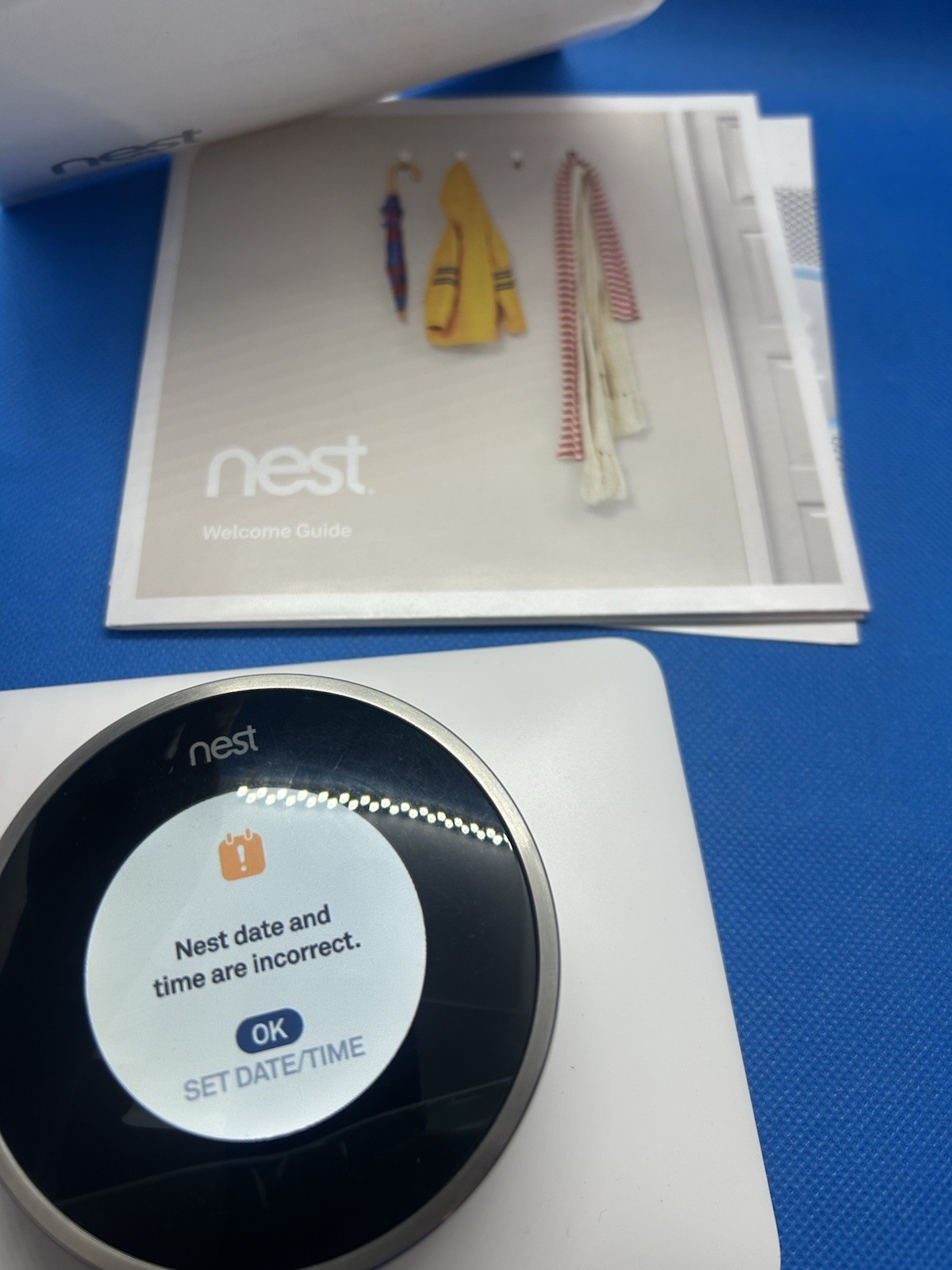 Google Nest Thermostat - Stainless Steel w Base & Mount
