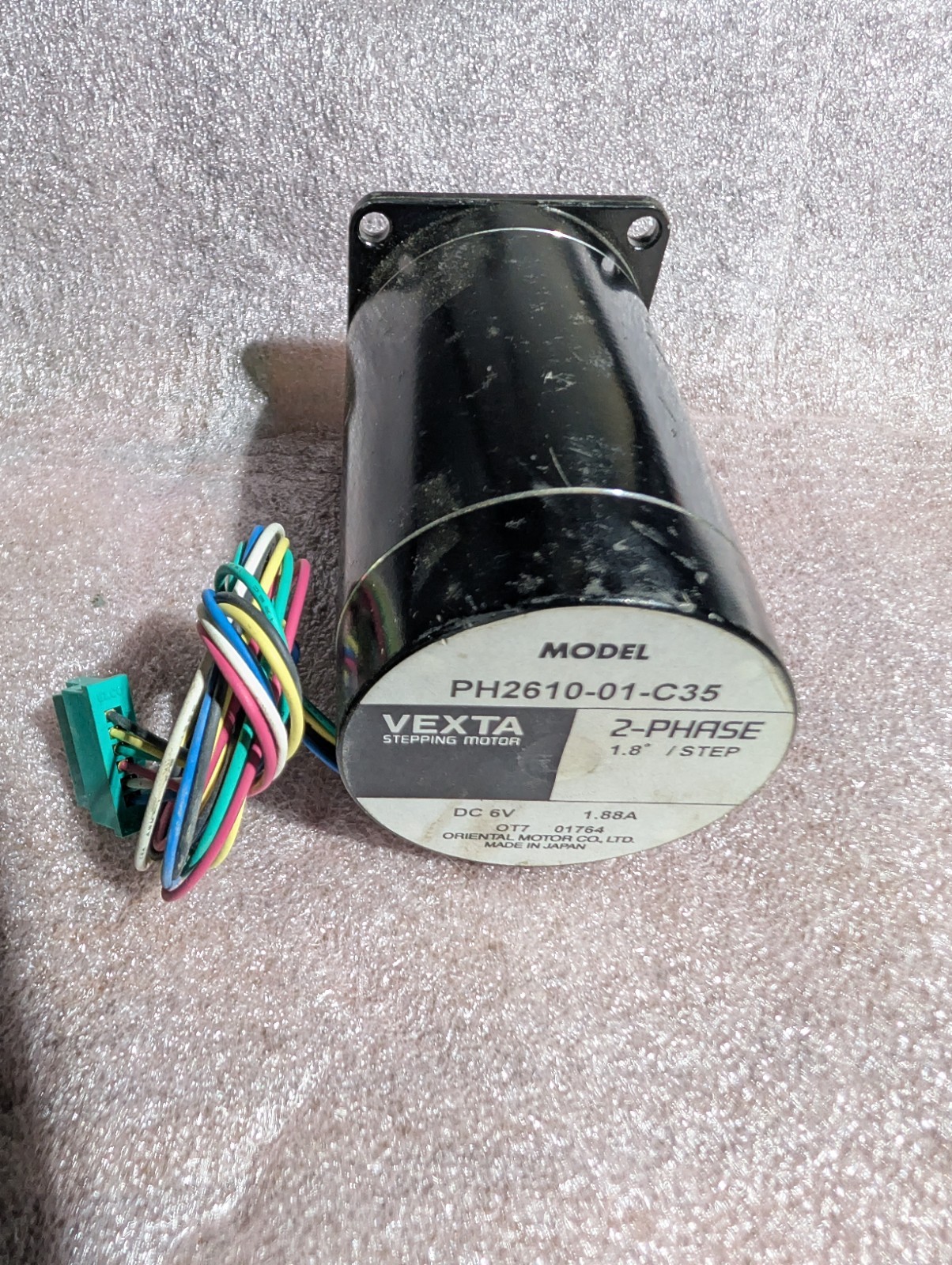 Vexta Stepping Motor PH2610-01 C53 2 Phase 1.8 Deg - 6 Wire - FAST SHIPPING #S43