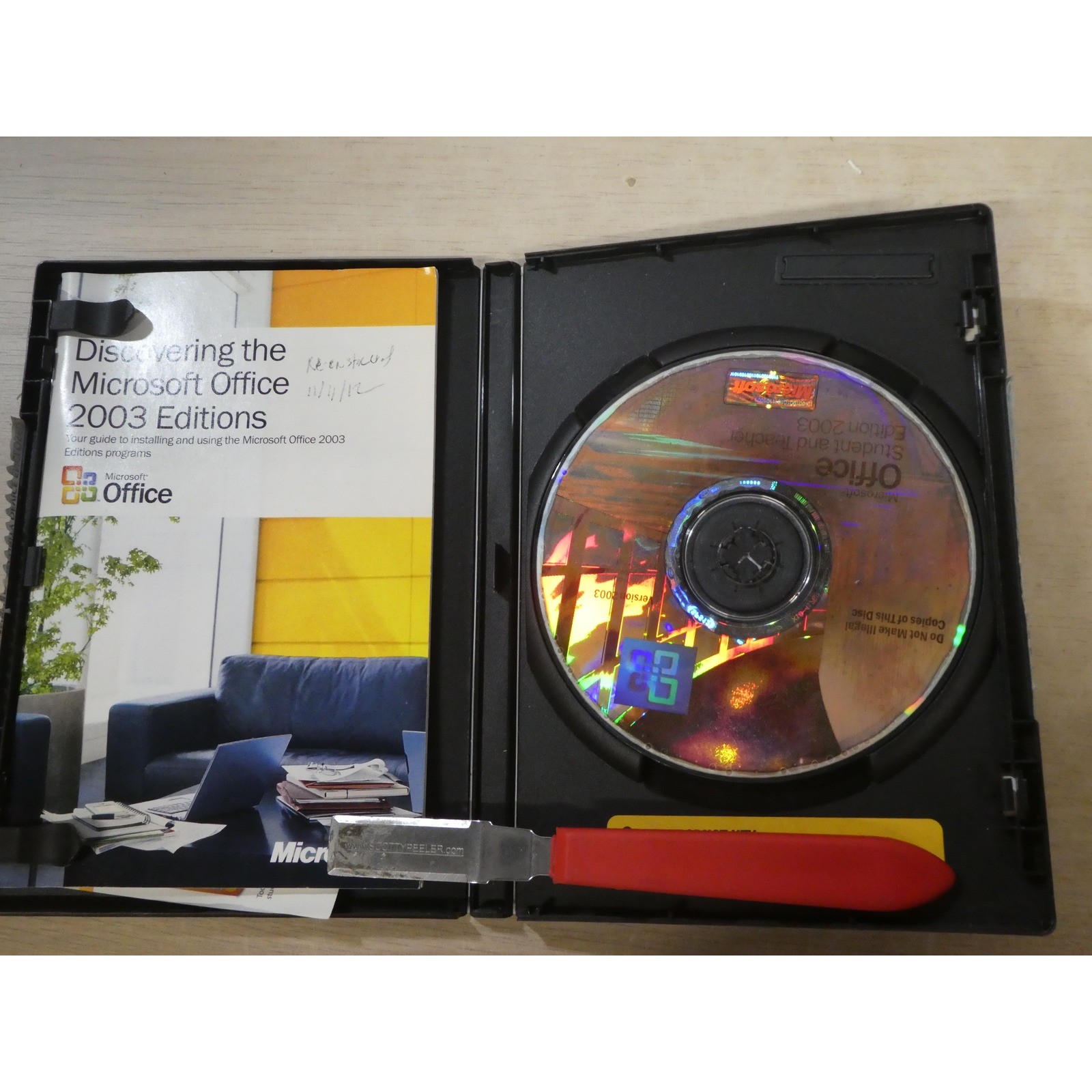 Microsoft Office Student and Teacher Edition 2003 Windows Word Excel Outlook PC