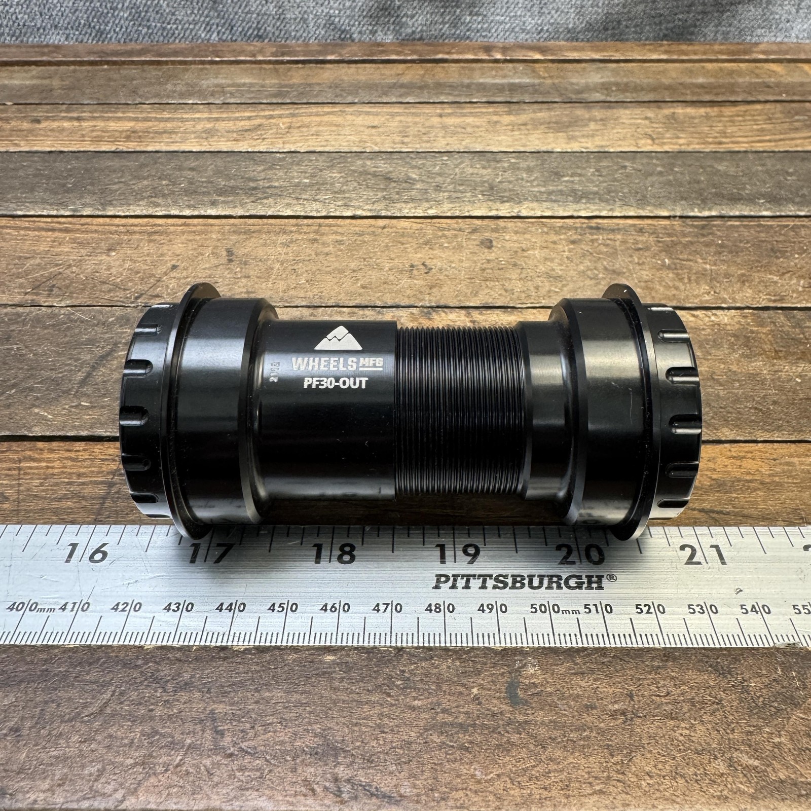 Wheels MFG PF30-OUT-15 Bottom Bracket 24mm Threaded Black Ceramic Zero