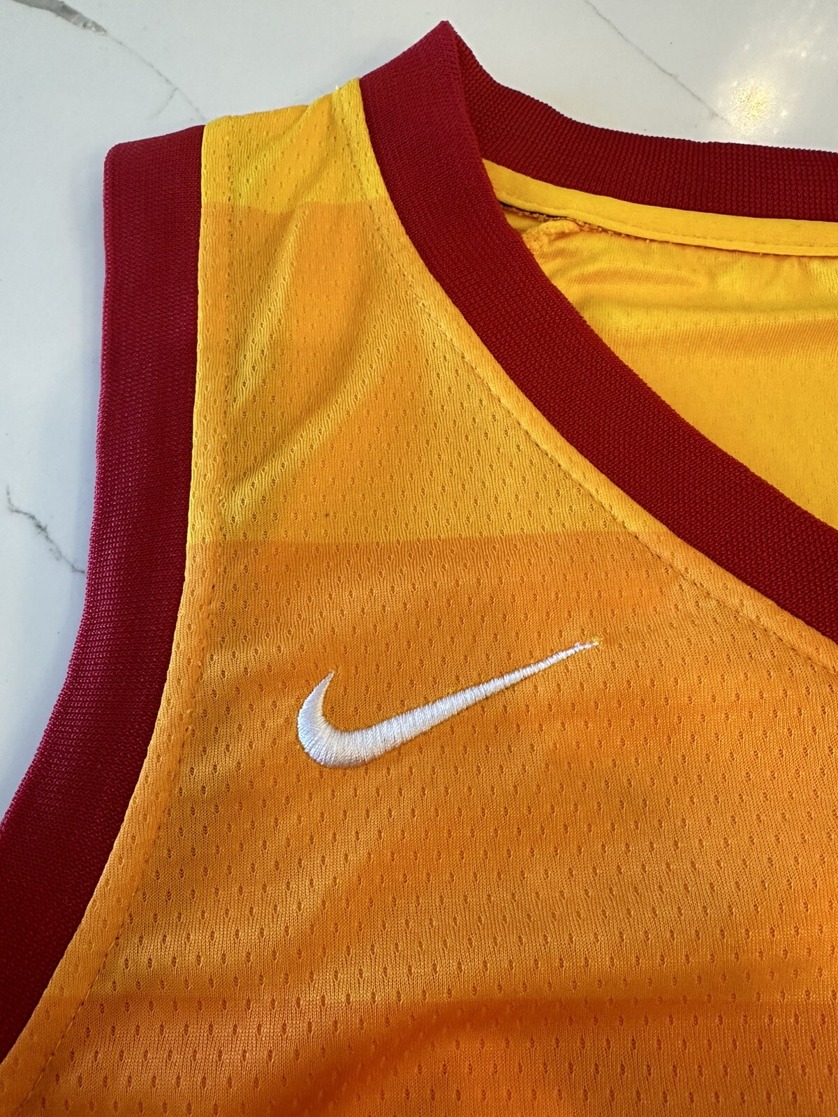 Utah Jazz Donovan Mitchell #45 Size 48 Swingman Nike 5 for Fight Jersey Orange
