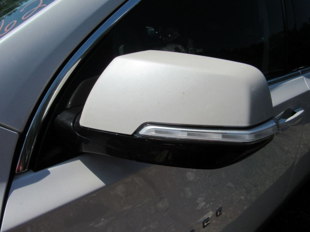 TRAVERSE 2020 Glove Box 1057194