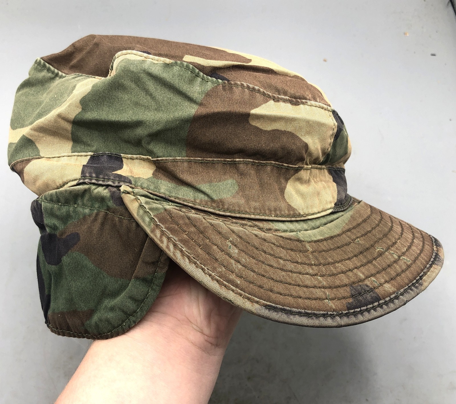 US Army USGI Hat Cap Ear Flap Woodland 8415-01-134-3179 Sz 7 3/8