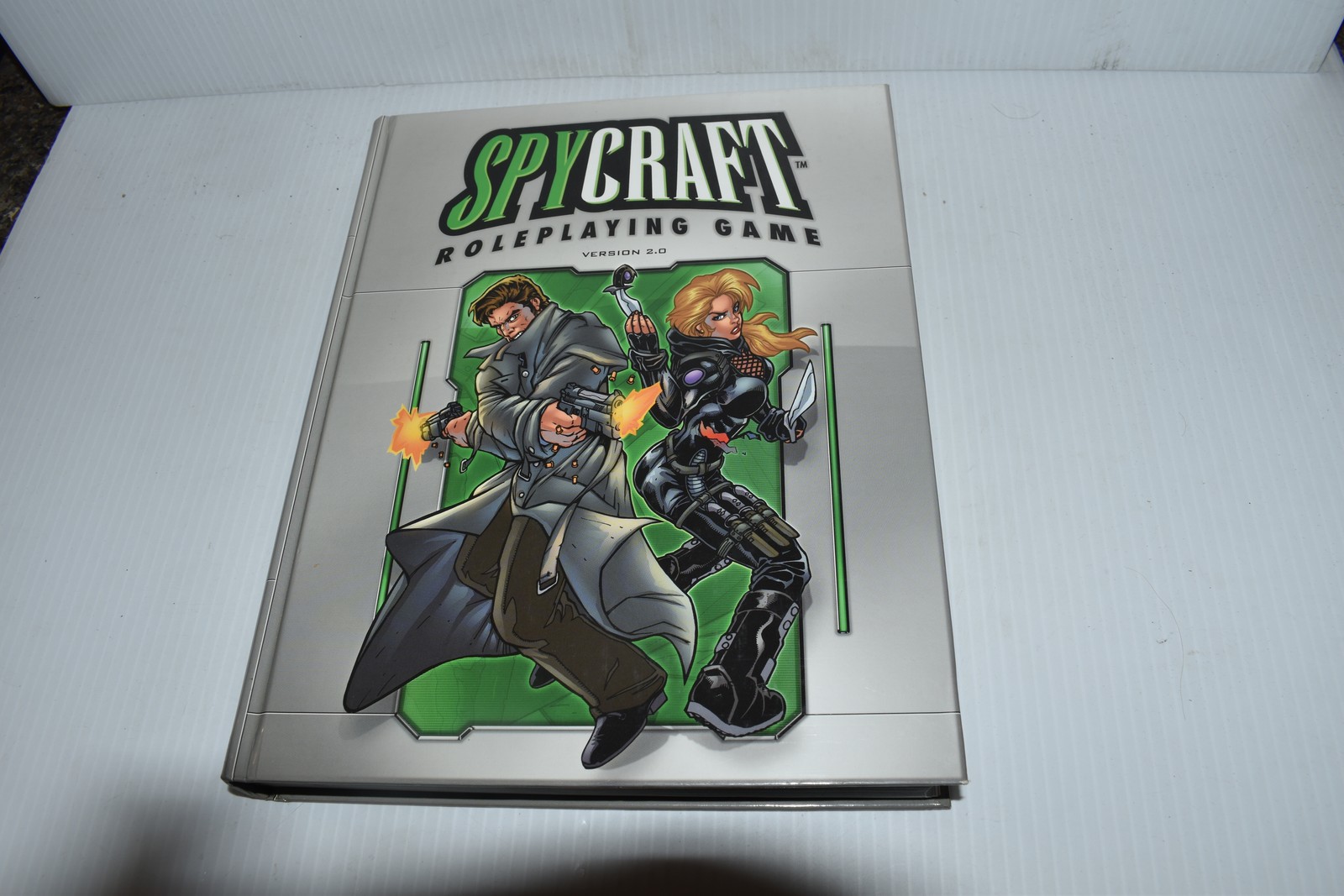 Spycraft Roleplaying Game - Version 2.0 - Core Rulebook - 2005 Alderac (RPB284)
