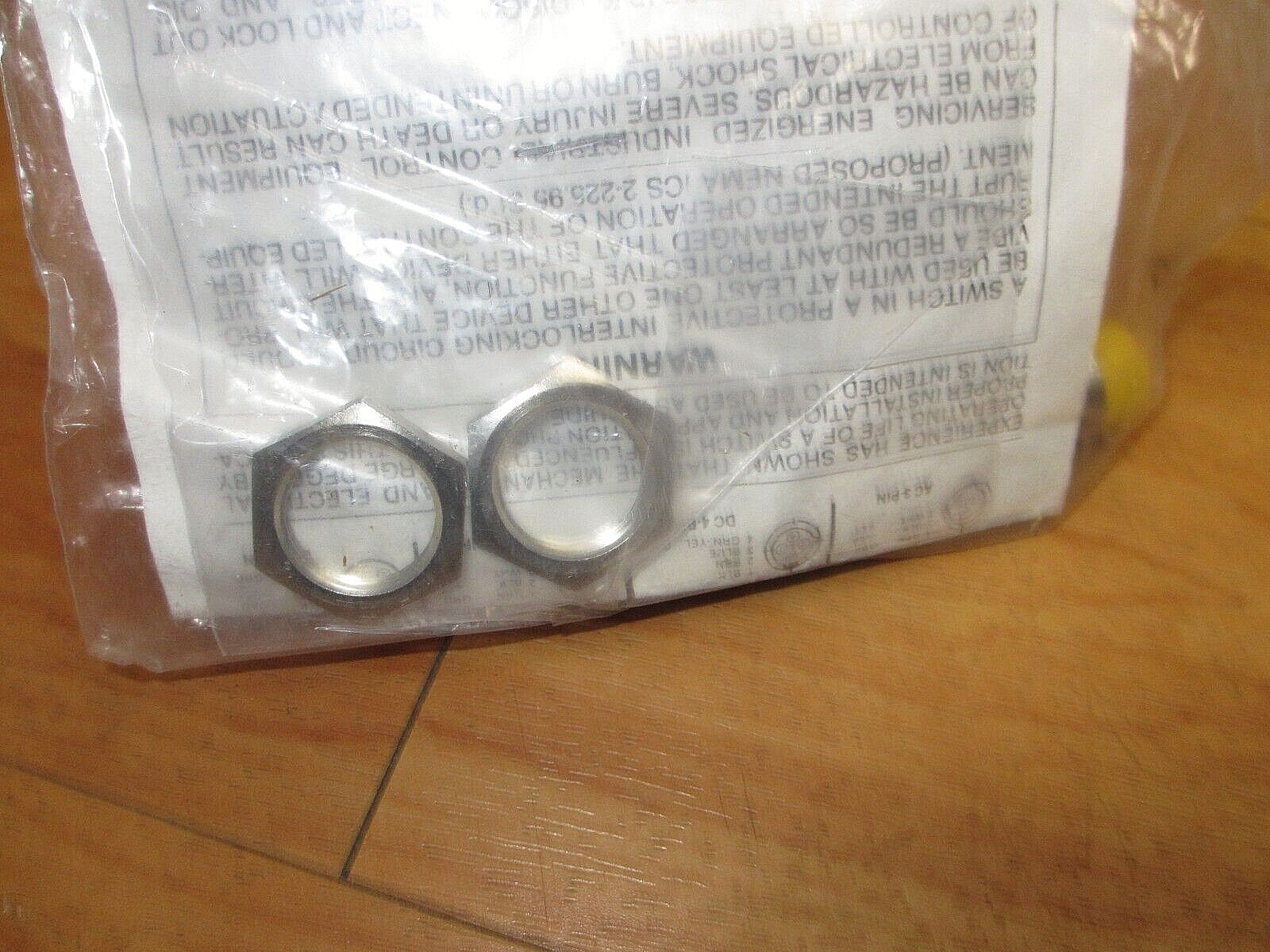 Namco ET320-33420 *NEW* Proximity Sensor Switch