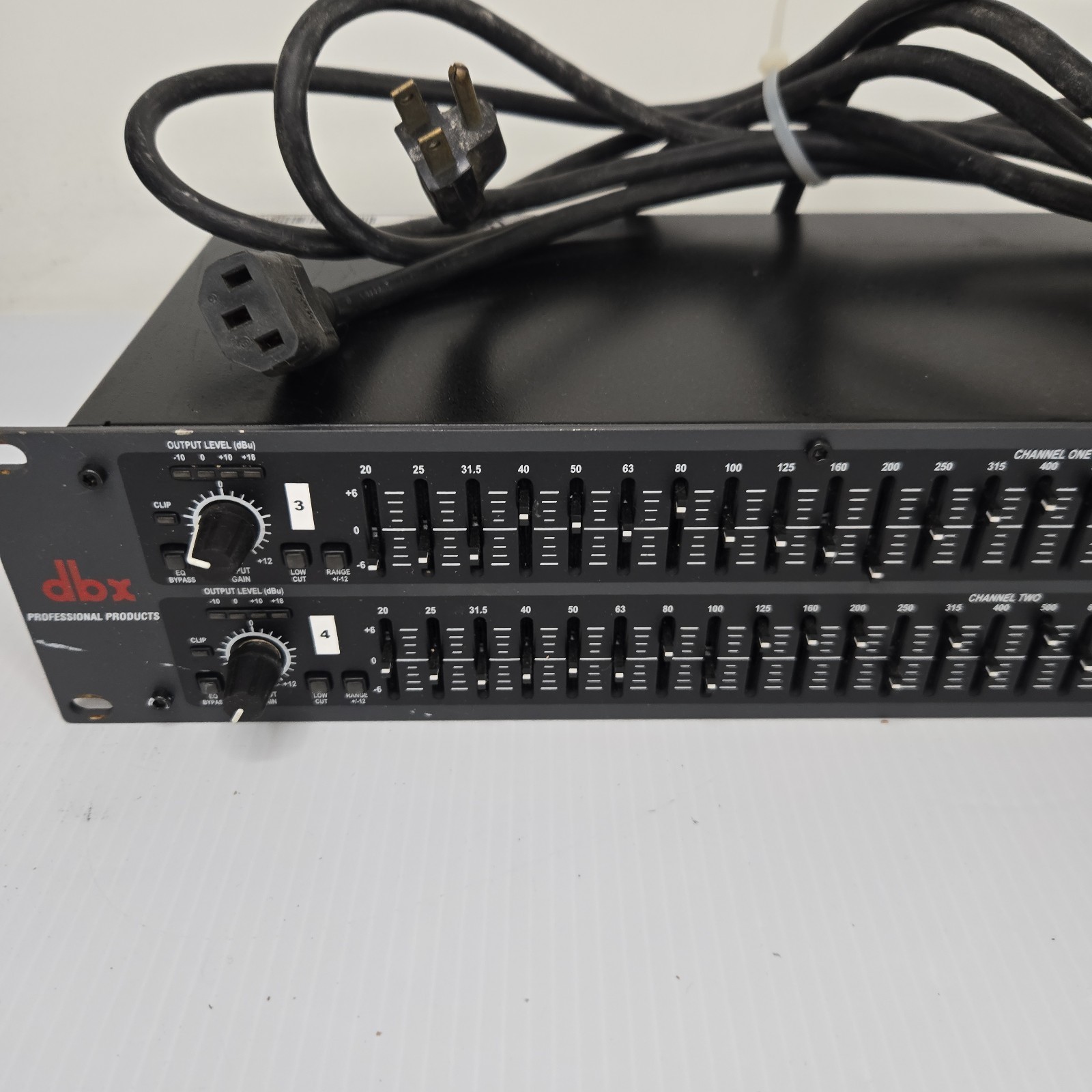 DBX 231 Graphic Equalizer