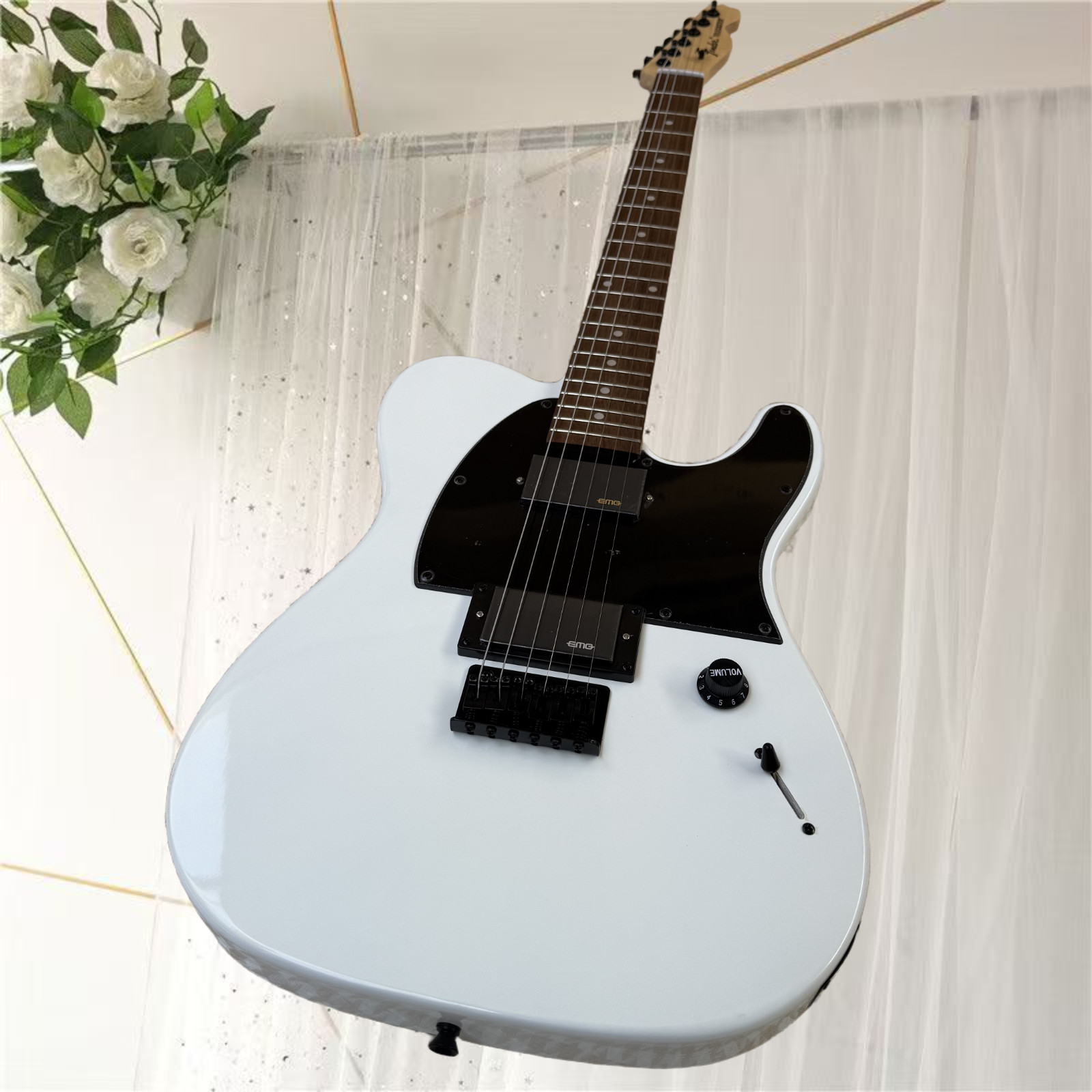 エレキギター、新品、色白黒2色、送料無料、空輸、高品質、音質優美、6弦