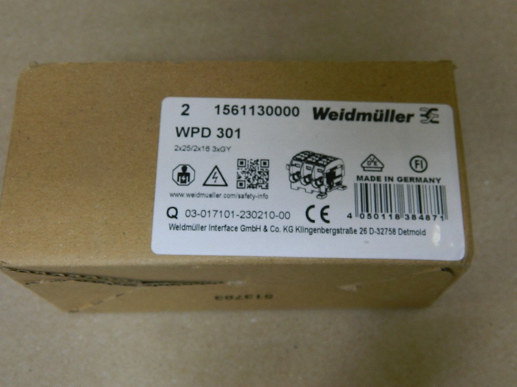 Weidmuller WDP301 Terminal Block ( 2 pieces in box ) NEW