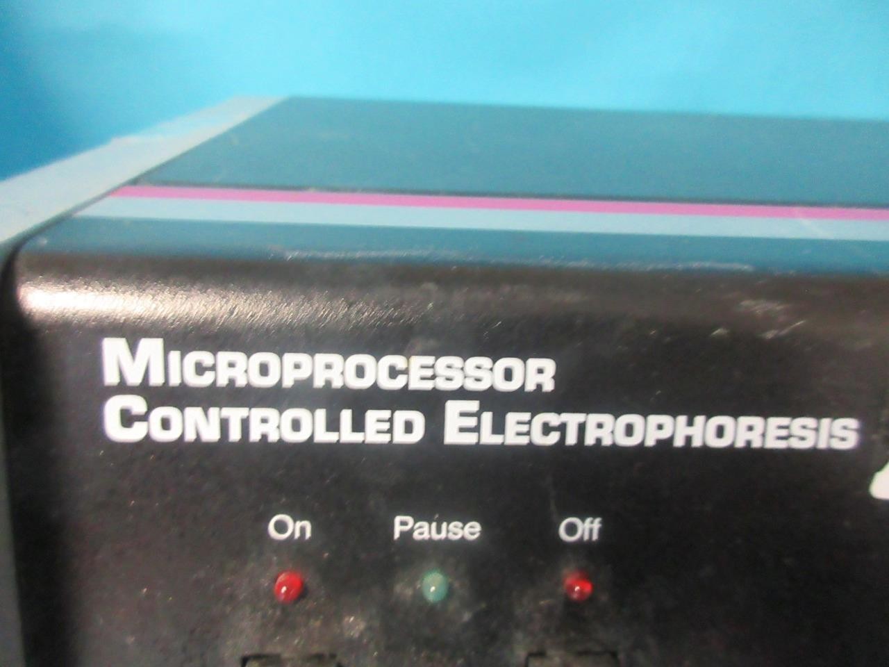 FISHER BIOTECH FB 703 MICROPROCESSOR CONTROLLED ELECTROPHORESIS POWER SUPPLY