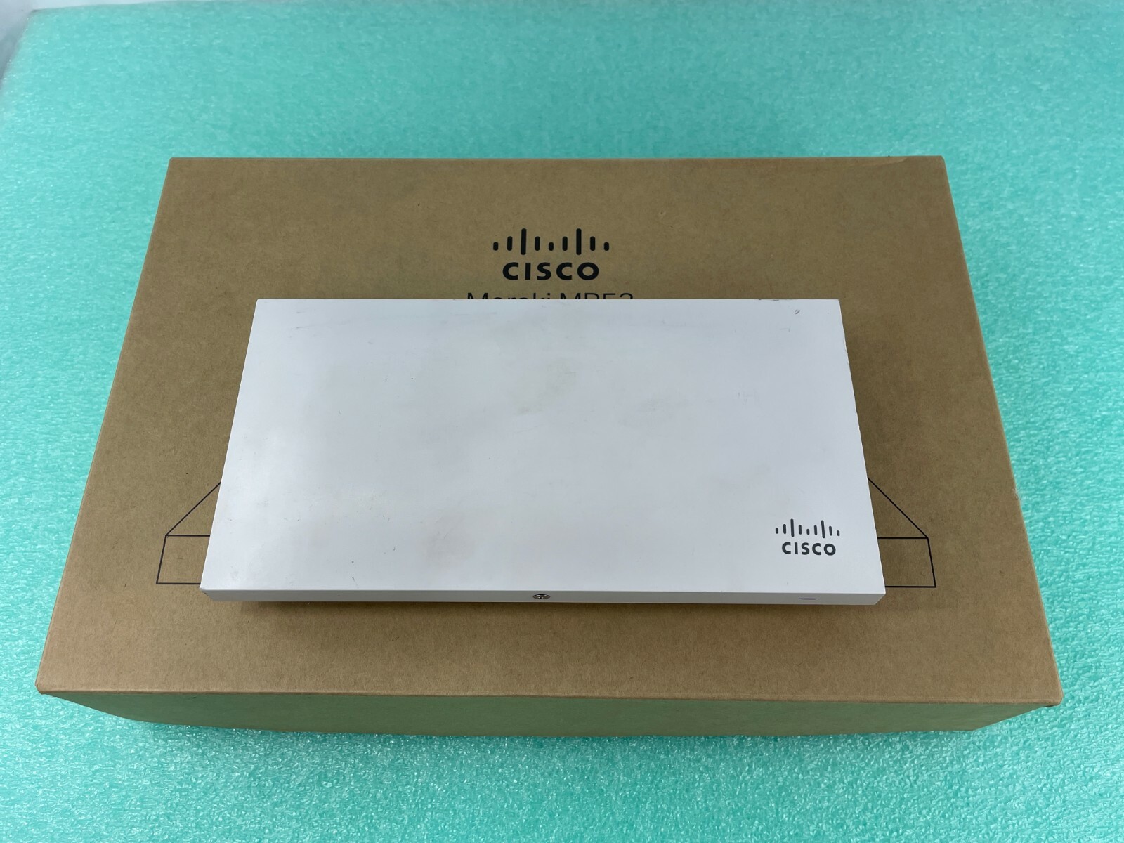 Cisco Meraki MR33-HW Dual-band Access Point w/ Mounting Bracket MR33 Unclaimed