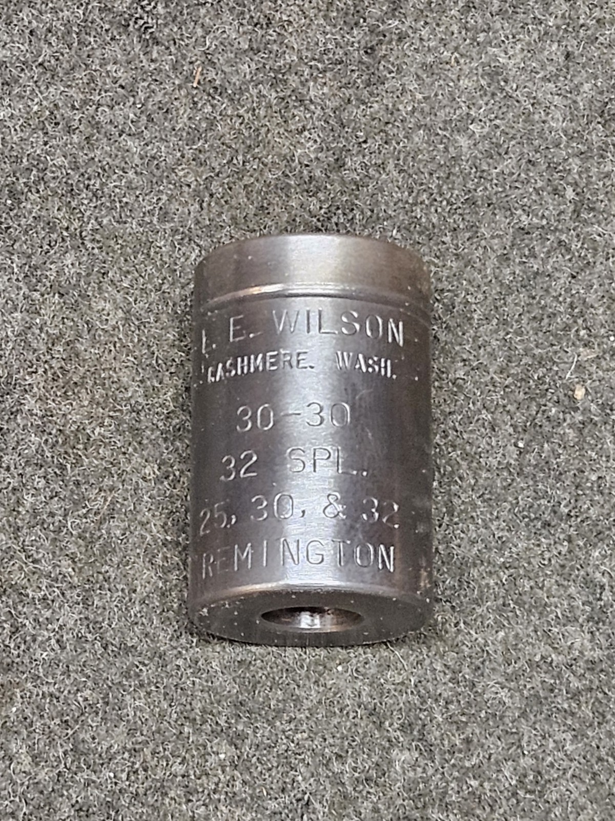 L.E. Wilson 30-30 32 Special, 25,30,32 Remington Shell Holder -Case Holder