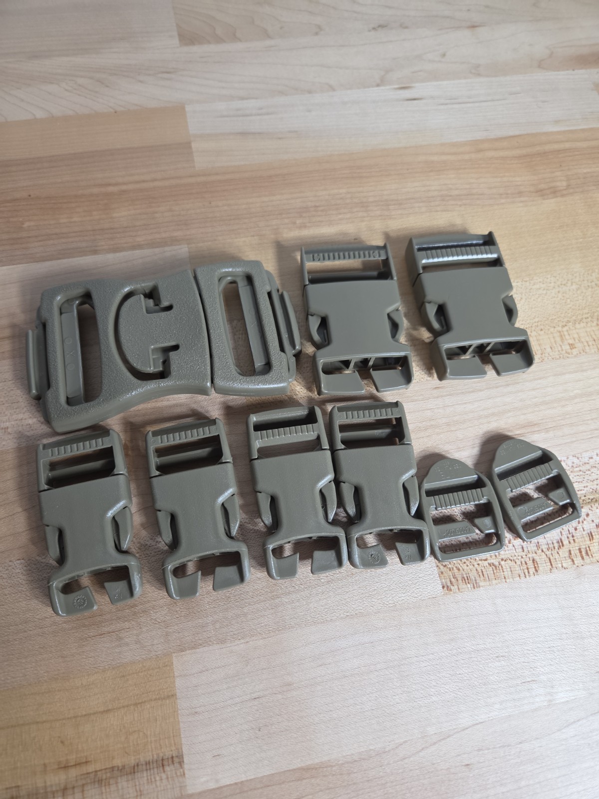 US Army Buckle Set 8465-01-585-1540 ITW Nexus Propper mfg (Loc F5 Rear)