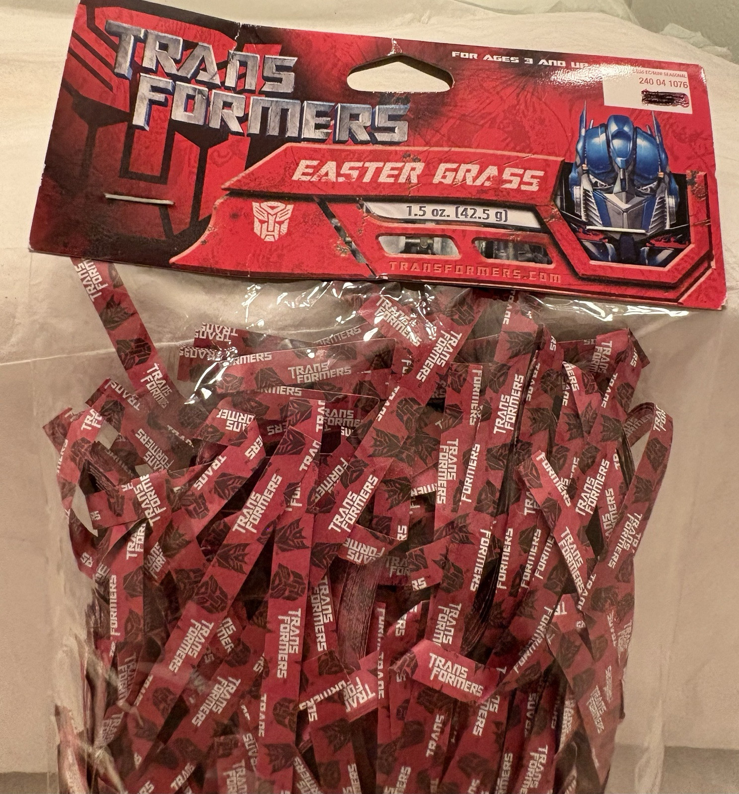 Vtg 2008 TRANSFORMERS  EASTER GRASS  w/cartoon faces  1.5  oz. New Sealed