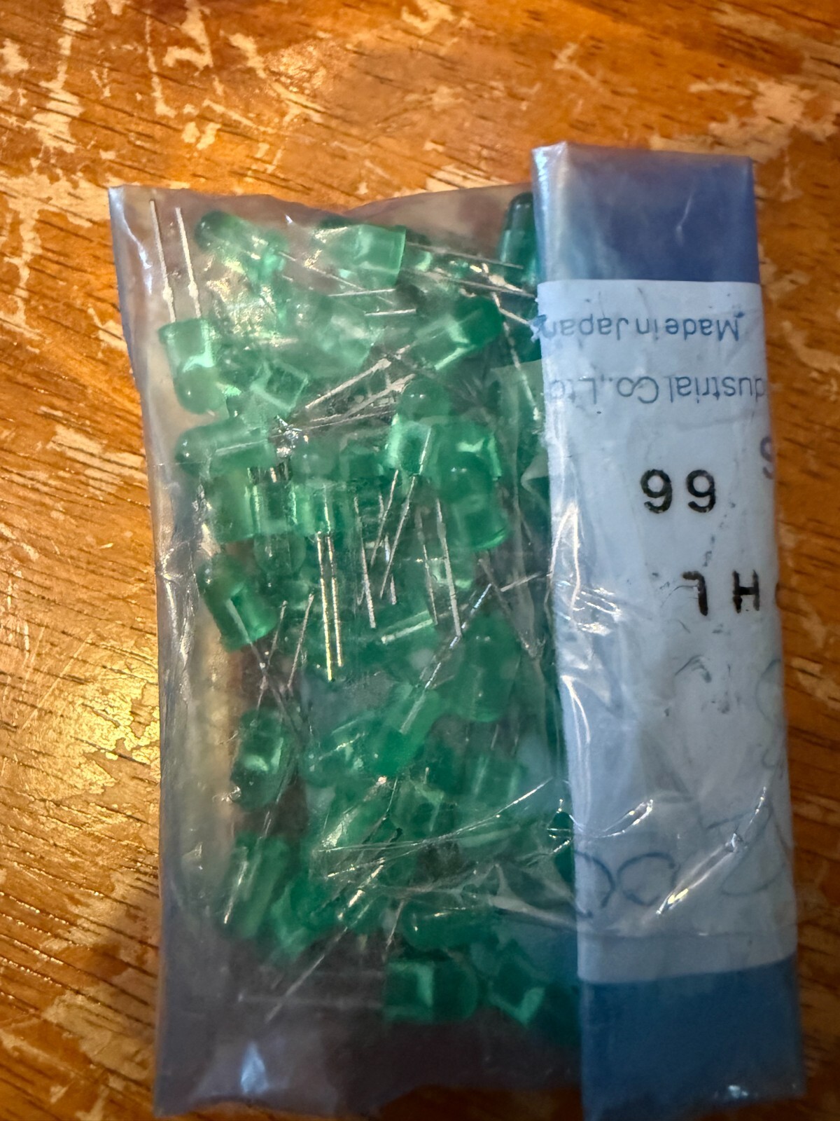NEW LOT of 50 Panasonic Round green diffused LEDS 20ma 2 prong # LED LN31GPHL