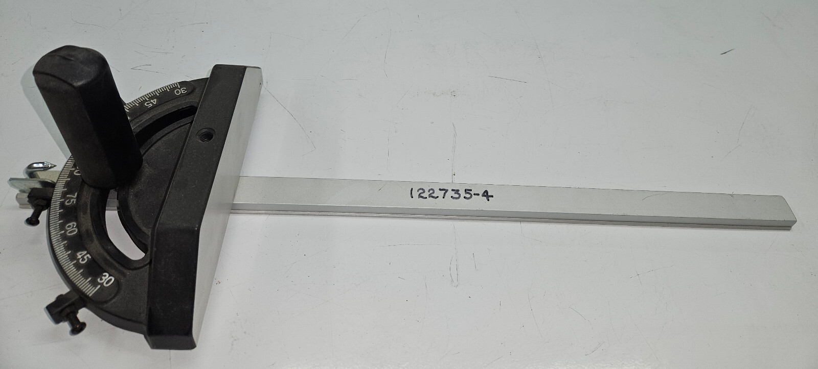 Genuine MAKITA 122735-4 Miter Gauge for 2704 table saw