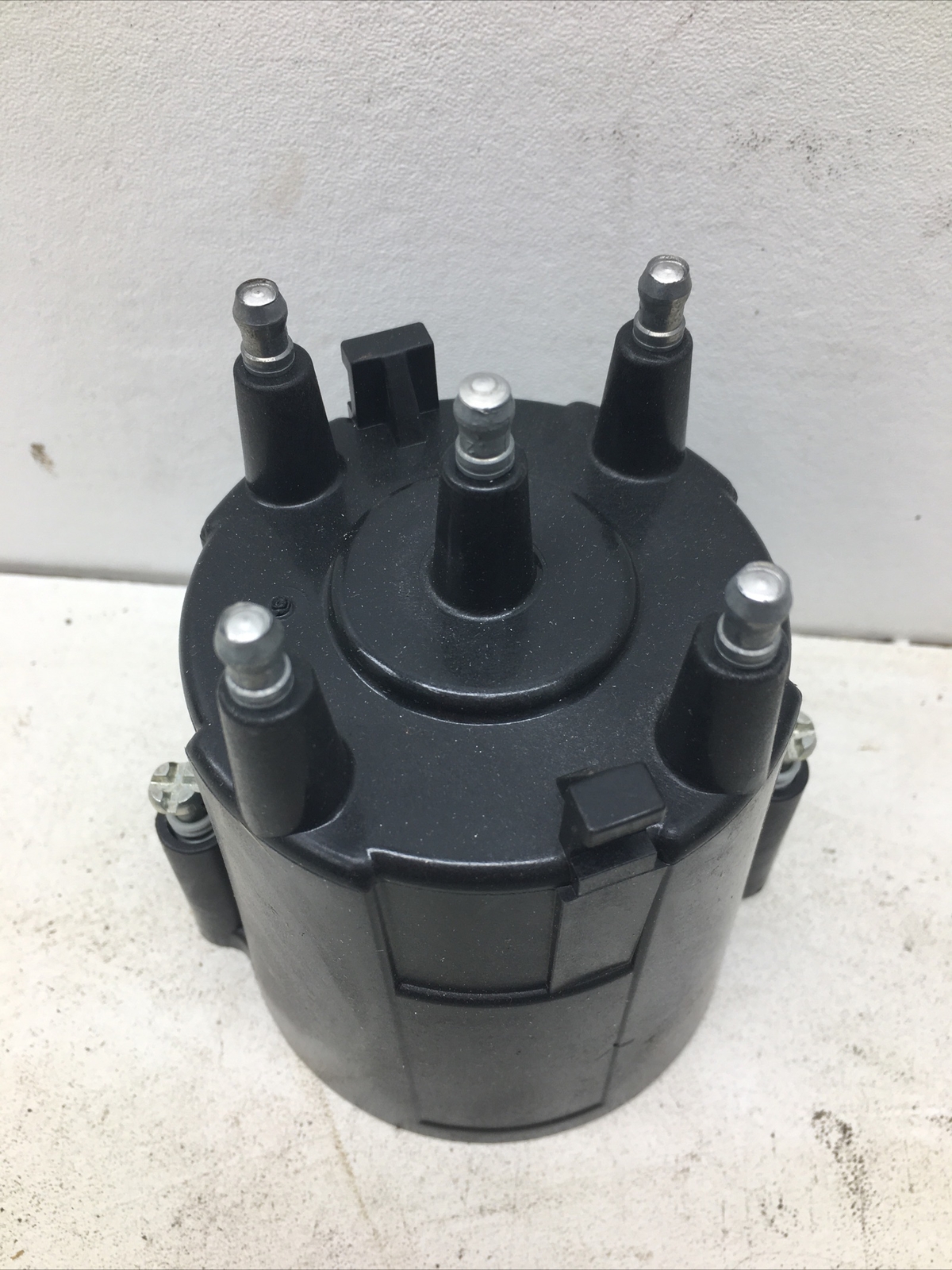 Wells Certified Performance Distributor Cap DR916 (New Old Stock)