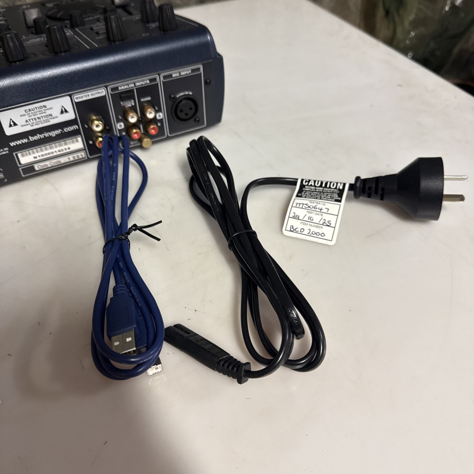 Behringer B-Control DeeJay BCD2000 Mint Condition Im Box! DJ Mixer Machine