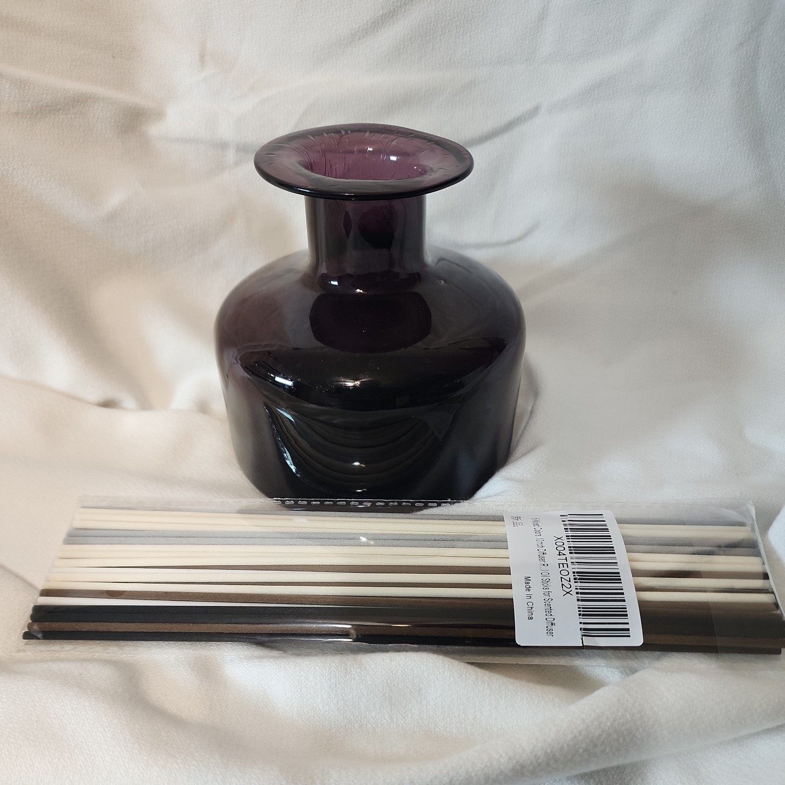 70s Style Purple Glass Reed Diffusers Bottle with 50 Reed Diffuser Sticks